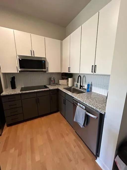 1 Bedroom Townhouse Studio In Uptown Charlotte 0*,  United States